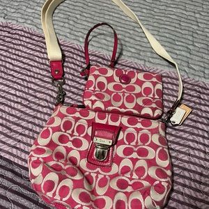 Coach purse and wristlet